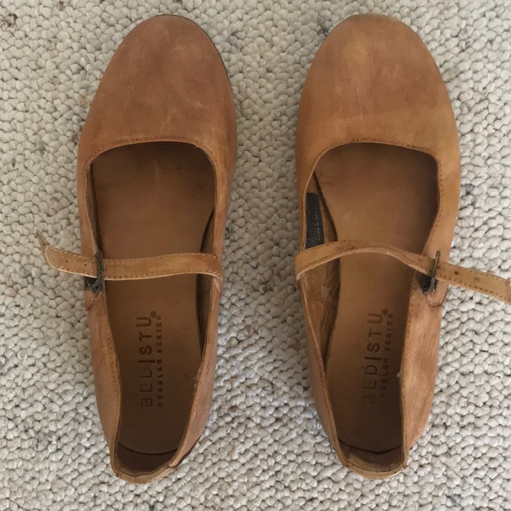 Mary Jane leather shoes